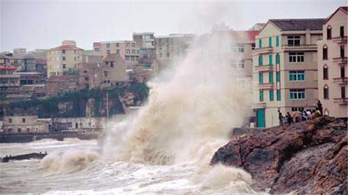 扛起台风的重任 看那些高层建筑情况! 扛起台风的重任 看那些高层建筑情况!