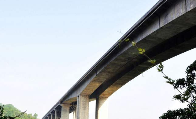 桥梁灾害与防治