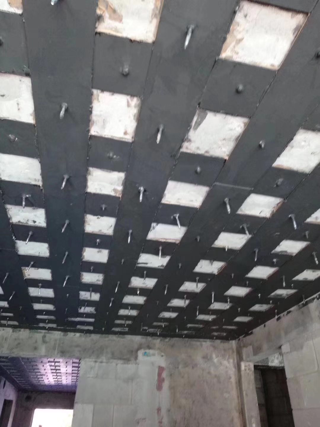 粘钢加固流程，附：详细的施工图